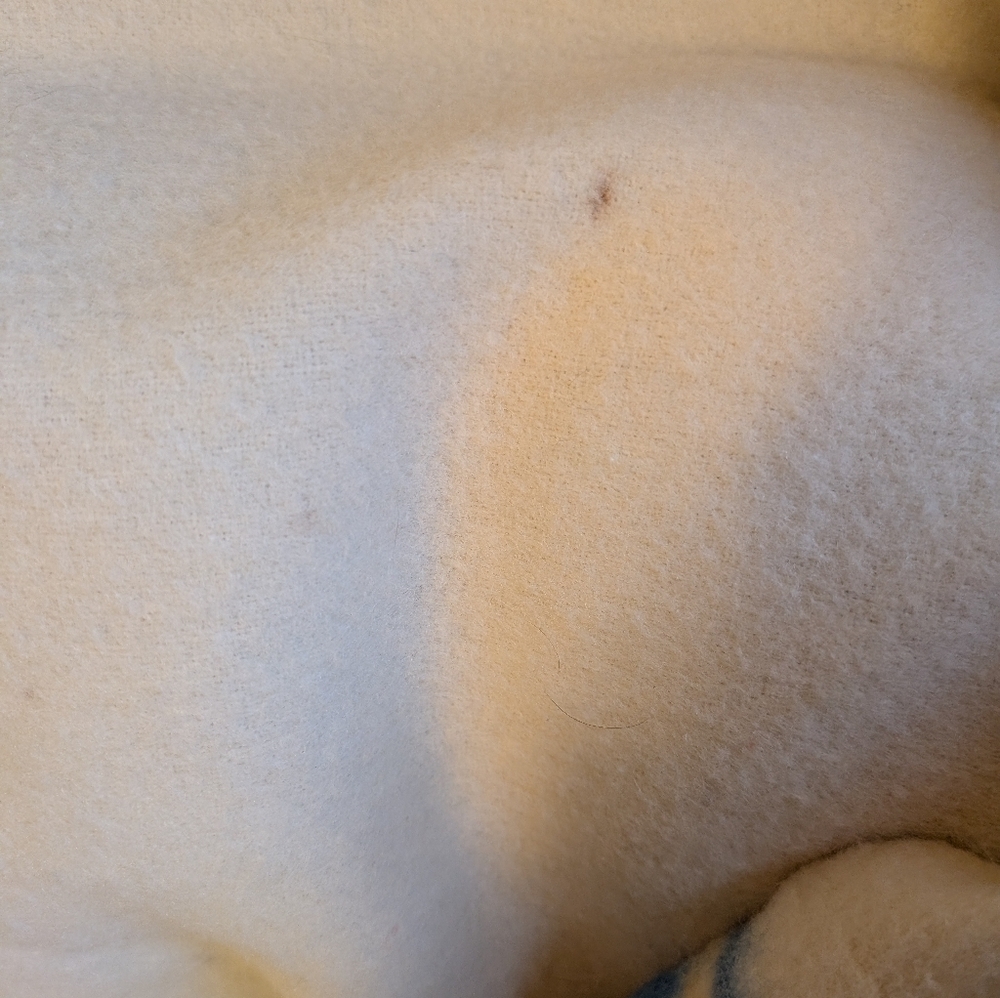 Whitney made in England vintage blanket in VGUC - Picture 10 of 11